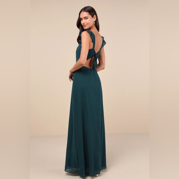 Lulu's Delightful Loveliness Emerald Green Ruffled Tie-Back Maxi Dress NWT - Picture 2 of 4
